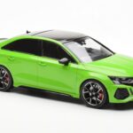 Audi RS3 8Y Sedan Vihreä MCG 1:18 - image 4 of 6