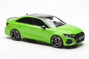 Audi RS3 8Y Sedan Vihreä MCG 1:18 MCG18449 Metalli — kuva 4 / 6