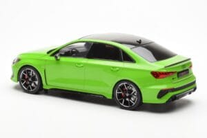 Audi RS3 8Y Sedan Vihreä MCG 1:18 MCG18449 Metalli — kuva 5 / 6