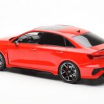 Audi RS3 8Y Sedan Punainen MCG 1:18 - image 5 of 6