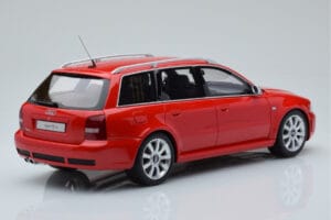 Audi RS4 B5 Avant Punainen Otto 1:18 OT1026B Hartsi — kuva 2 / 6