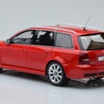Audi RS4 B5 Avant Punainen Otto 1:18 - image 5 of 6