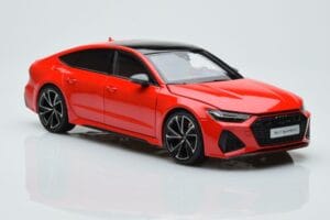 Audi RS7 C8 Sportback Punainen Kengfai 1:18 VAKF-0332 Hartsi — kuva 5 / 7