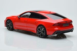 Audi RS7 C8 Sportback Punainen Kengfai 1:18 VAKF-0332 Hartsi — kuva 6 / 7