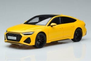 Audi RS7 C8 Sportback Keltainen Vossen Rims Rajoitettu Erä Kengfai 1:18 VAKF 0335 Metalli