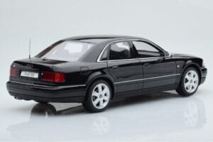 Audi S8 D2 Musta Otto 1:18 OT082 Hartsi — kuva 2 / 6