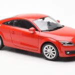Audi TT 8J Punainen Metallic Minichamps 1:18 - image 6 of 8