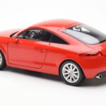 Audi TT 8J Punainen Metallic Minichamps 1:18 - image 7 of 8