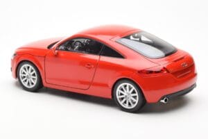 Audi TT 8J Punainen Metallic Minichamps 1:18 100015021 Metalli — kuva 7 / 8
