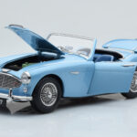 Austin-Healey 3000 Mk1 BN7 Sininen Kyosho 1:18 - image 2 of 8