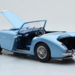 Austin-Healey 3000 Mk1 BN7 Sininen Kyosho 1:18 - image 3 of 8