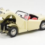 Austin-Healey Sprite Mk I Open Old English Valkoinen Kyosho 1:18 08953EW - image 2 of 8