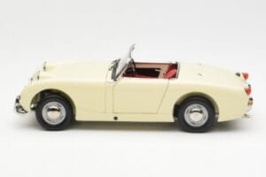 Austin-Healey Sprite Mk I Open Old English Valkoinen Kyosho 1:18 08953EW Metalli — kuva 4 / 8