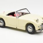 Austin-Healey Sprite Mk I Open Old English Valkoinen Kyosho 1:18 08953EW - image 6 of 8