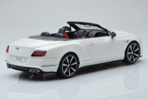 Bentley Continental GTC V8 S Valkoinen GT Spirit 1:18 ZM046 Hartsi — kuva 2 / 6
