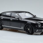 Bentley Mulsanne W.O. Edition By Mulliner Musta Almost Real 1:18 - image 6 of 11