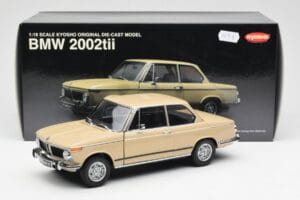 BMW 2002 Ti E10 Sahara Beige Kyosho 1:18 08541BG Metalli — kuva 8 / 8