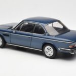 BMW 3.0 CSi E9 Sininen Metallic AUTOart 1:18 - image 7 of 8