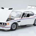 BMW 3.0 CSL E9 Valkoinen Dealer Edition Minichamps 1:18 - image 2 of 7
