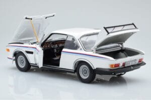 BMW 3.0 CSL E9 Valkoinen Dealer Edition Minichamps 1:18 80435A5D020 Metalli — kuva 4 / 7