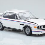 BMW 3.0 CSL E9 Valkoinen Dealer Edition Minichamps 1:18 - image 5 of 7
