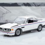 BMW 3.0 CSL E9 Valkoinen Dealer Edition Minichamps 1:18 - image 7 of 7