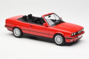 BMW 318i E30 Avoauto Punainen Norev 1:18 183210 Metalli — kuva 4 / 6