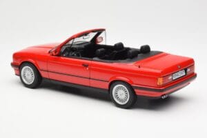 BMW 318i E30 Avoauto Punainen Norev 1:18 183210 Metalli — kuva 5 / 6
