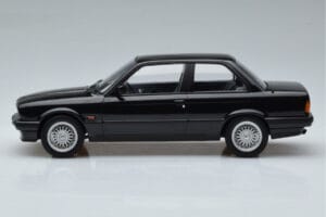BMW 325i E30 Musta Norev 1:18 183203 Metalli — kuva 3 / 6