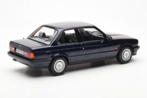 BMW 325i E30 Sininen Metallic Norev 1:18 183201 Metalli — kuva 2 / 6