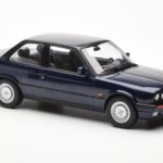 BMW 325i E30 Sininen Metallic Norev 1:18 - image 4 of 6