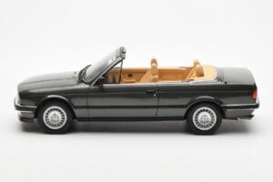 BMW 325i E30 Avoauto Achat Vihreä Otto 1:18 OT572 Hartsi — kuva 3 / 6