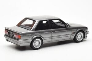 BMW 325i E30 Harmaa Metallic Otto 1:18 OT571 Hartsi — kuva 2 / 6