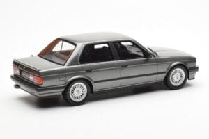 BMW 325i E30 Sedan Dolphin Harmaa Otto 1:18 OT819 Hartsi — kuva 2 / 6