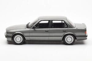 BMW 325i E30 Sedan Dolphin Harmaa Otto 1:18 OT819 Hartsi — kuva 3 / 6