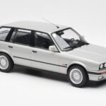 BMW 325i E30 Touring Hopea Norev 1:18 183216 - image 4 of 6