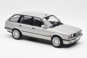BMW 325i E30 Touring Hopea Norev 1:18 183216 Metalli — kuva 4 / 6