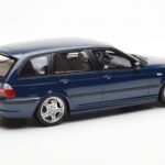 BMW 330i E46 Touring Sininen Otto 1:18 - image 2 of 6