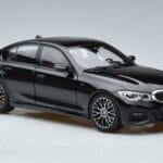 BMW 330i G20 Musta Metallic Norev 1:18 183277 Metalli - image 5 of 7