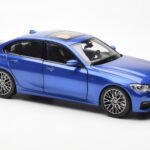 BMW 330i G20 Portimao Sininen Metallic Norev 1:18 - image 6 of 8