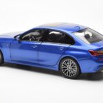 BMW 330i G20 Portimao Sininen Metallic Norev 1:18 - image 7 of 8