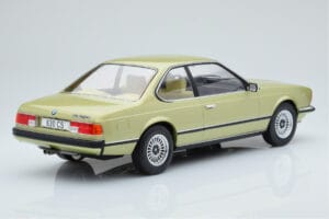 BMW 628 CSi E24 Vaaleanvihreä MCG 1:18 MCG18163 Metalli — kuva 2 / 5