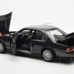 BMW 635 CSi E24 Diamant Musta Metallic AUTOart 1:18 - image 5 of 8