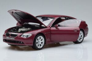 BMW 645Ci E63 Tummanpunainen Kyosho 1:18 08701CR Metalli — kuva 2 / 7