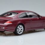 BMW 645Ci E63 Tummanpunainen Kyosho 1:18 08701CR Metalli - image 3 of 7