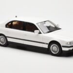 BMW 750iL E38 Asia Exclusive Valkoinen Otto 1:18 OT836 - image 4 of 6