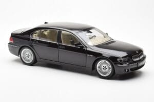 BMW 760Li E66 Musta Kyosho 1:18 08572BK Metalli — kuva 6 / 9