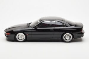 BMW 850 CSi E31 Musta Otto 1:18 OT827 Hartsi — kuva 3 / 6