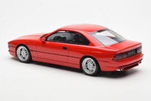 BMW 850 CSi E31 Punainen Otto 1:18 OT158 Hartsi — kuva 5 / 6