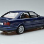 BMW Alpina B10 4.6 E34 Sininen MCG 1:18 MCG18230 Metalli - image 2 of 6